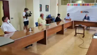 Imagen de la reunión de Olona con los alcaldes afectados