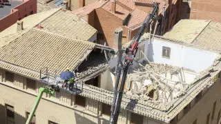 Desencombro dell derrumbamiento del tejado del Obispado/15-6-2021/ Foto Rafael Gobantes[[[DDA FOTOGRAFOS]]]