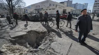 Los ataques rusos a Kiev siguen dejando cada día imágenes desoladoras e incontables daños en la capital. UKRAINE RUSSIA CONFLICT