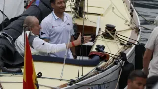 Juan Carlos I en la embarcación "Bribon 500".