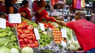 El alza de los alimentos ha sido uno de los factores que más ha afectado a la inflación.