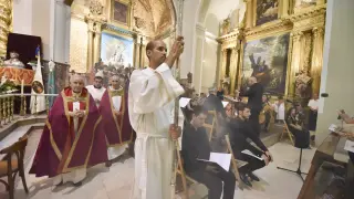 La basílica de San Lorenzo se ha llenado para este acto religioso