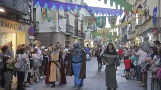 Animación teatralizada por las calles de Jaca.  mercado medieval