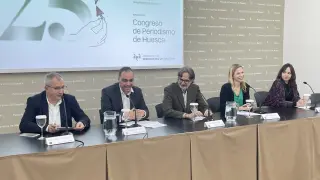 Fernando García Mongay, Carlos Sampériz, Iván Fernández, Sara Castillero y María Barriga, en la presentación