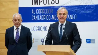 El presidente del Gobierno de Aragón, Jorge Azcón, este jueves en Logroño.