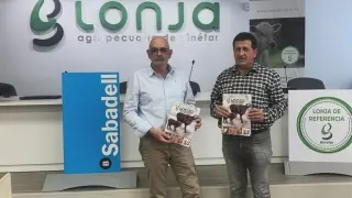Alberto Gracia y Luis Morancho en la presentación de la memoria anual de la Lonja de Binéfar.