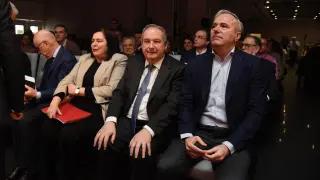 La secretaria de Estado de Agricultura, Begoña García; el ministro de Industria, Jordi Hereu y el presidente de Aragón, Jorge Azcón