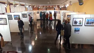 La exposición fotográfica Tresmiles del Pirineo se instaló en Boltaña