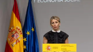 La vicepresidenta segunda y Ministra de Trabajo y Economía Social, Yolanda Díaz, ofrece una rueda de prensa, en el Ministerio de Trabajo, a 29 de abril de 2024, en Madrid.