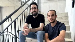Los oscenses Alejandro Oliván y Pablo Pérez Alonso, en Basilea, donde han trabajado juntos en 'Telluris'.