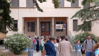 Foto de la primera prueba en Huesca de las oposiciones a maestro.