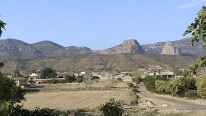 Vista de Apiés, uno de los ocho barrios rurales de Huesca.