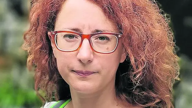 Elena Gómez Zazurca.