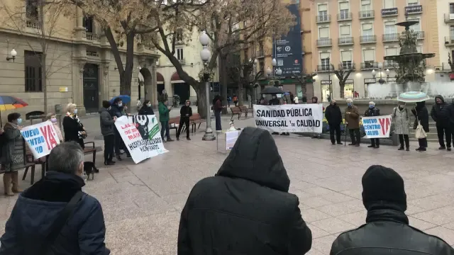 Imagen de la protesta realizada este sábado en la plaza de Navarra de Huesca.