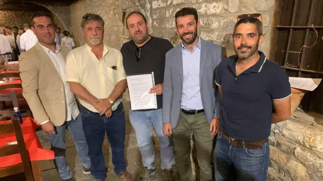 Javier Labat, Ramón Laplana, Joaquín Lalueza, Enrique Pueyo y Carlos Espluga (concejal de La Fueva).