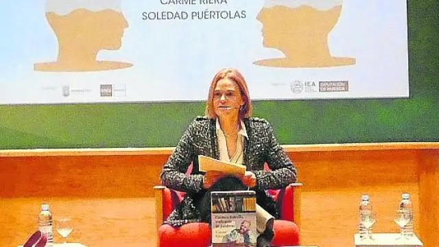 Carme Riera, Rita Piedrafita y Soledad Puértolas, ayer en Barbastro.
