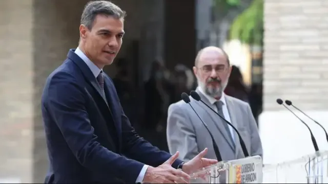 Pedro Sánchez junto a Javier Lambán en su visita a Zaragoza en septiembre de 2021.