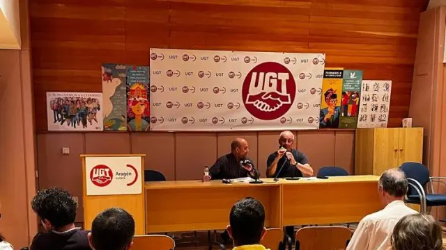 Asamblea de la delegación de UGT para hacer balance sobre diálogo social, en la sede de Huesca