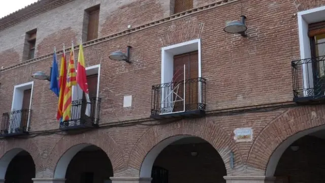Ayuntamiento de Candasnos.
