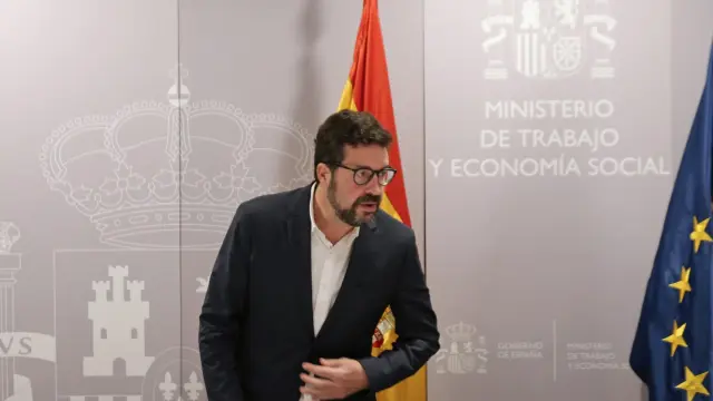 El secretario de Estado de Trabajo, Joaquín Pérez Rey, a su llegada a la mesa de diálogo social para la reducción de la jornada laboral