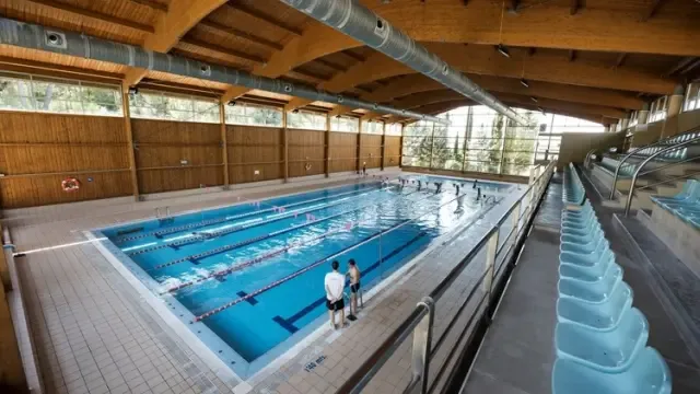 Ciudadanos Barbastro reclama que se licite el contrato de la piscina climatizada