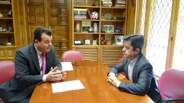 Luis Felipe reclama "financiación suficiente" para los municipios