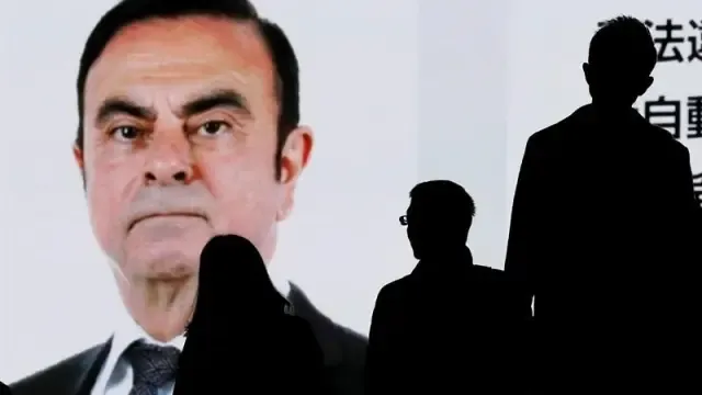 Carlos Ghosn dimite como presidente de Renault antes de ser destituido