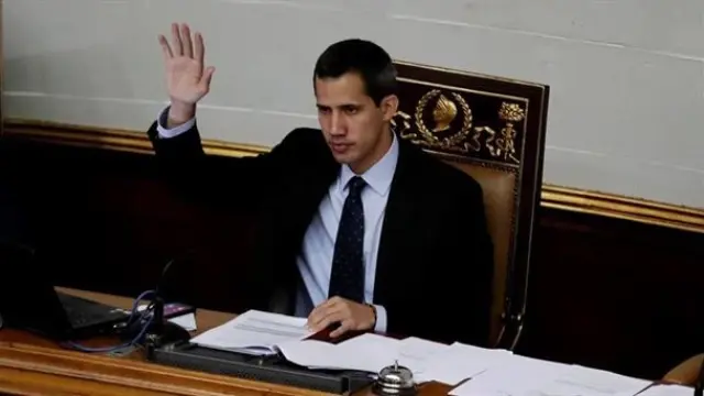El Tribunal Supremo de Venezuela prohíbe a Guaidó salir del país y congela sus cuentas