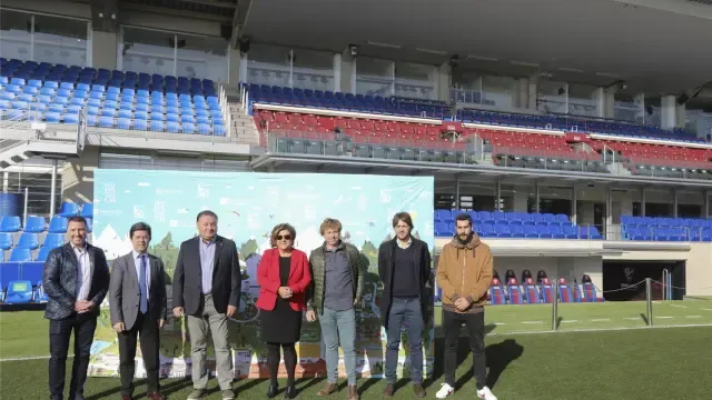 Los jugadores del Huesca protagonizan divertidos anuncios promocionales de la provincia