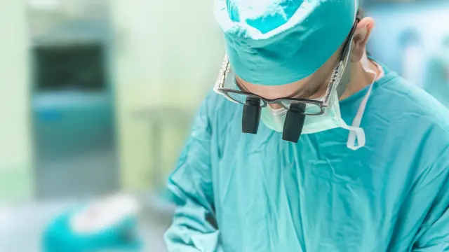 Más de 8.400 pacientes aragoneses están en lista de espera quirúrgica