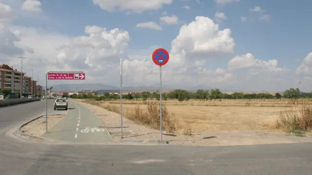 Los terrenos del Área 7 de Huesca pasan a ser urbanos tras la negociación entre Ayuntamiento y propietario