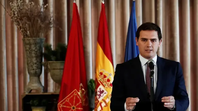 El PP defiende el concierto económico vasco y Cs se alía en Navarra con UPN