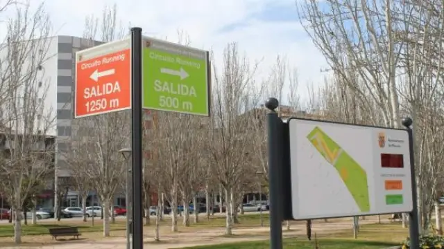 El Ayuntamiento de Monzón señaliza dos circuitos de 'running' en el Parque de La Azucarera