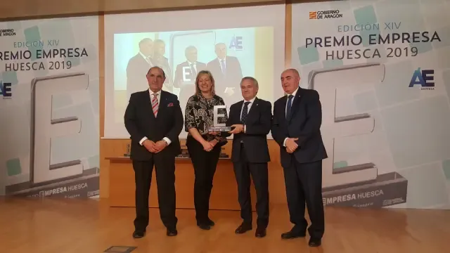Grupo Costa recibe el Premio Empresa en una gala en la que la pyme reclama su sitio