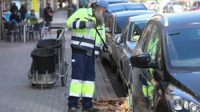 El servicio de limpieza viaria de Huesca sigue sin adjudicarse tras casi dos años