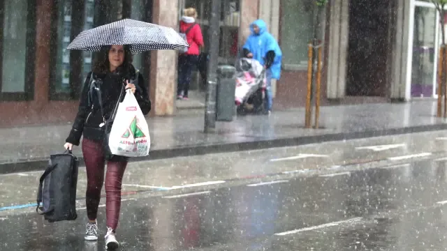 Alerta por lluvias y tormentas en el Pirineo, centro de Huesca y Cinco Villas