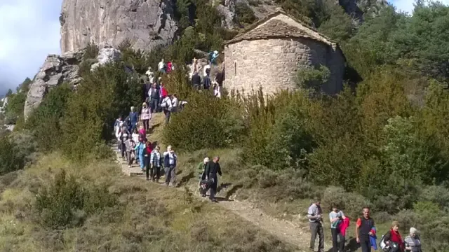 El Geoparque Mundial Unesco Sobrarbe-Pirineos organiza una 'Ruta por las ermitas de Tella, geología y patrimonio'