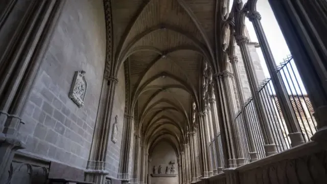 La Catedral de Pamplona, pionera en España al incorporar el latín en su información al público