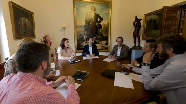 Luis Felipe reduce sus áreas para adecuarse a un gobierno en minoría