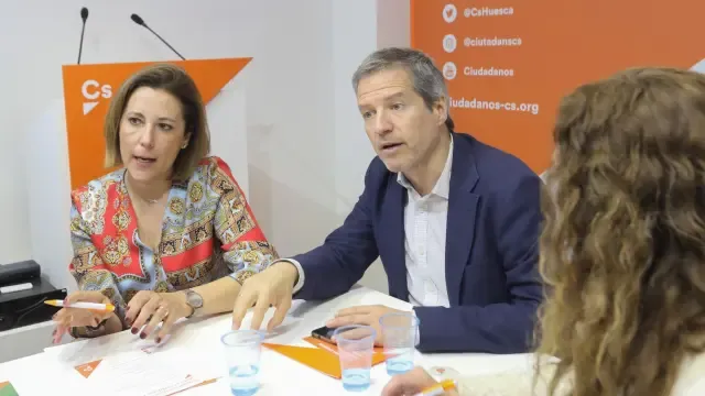 Pérez Calvo se afilia a Cs y sostiene el "no" a Lambán