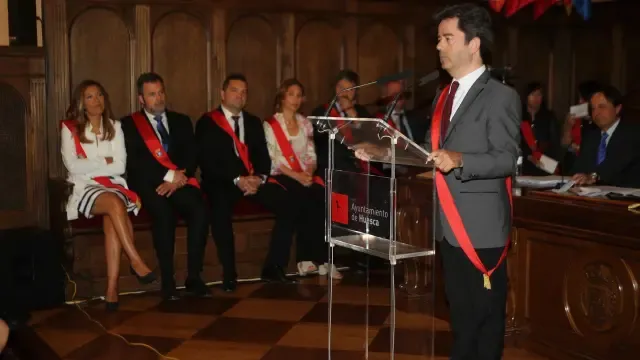 El PP califica al alcalde de Huesca de "pésimo gestor"