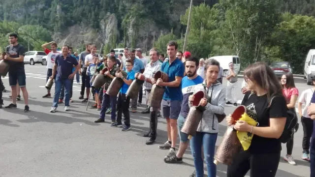 Manifestación a favor de la ganadería y contra el oso este jueves en Sobrarbe