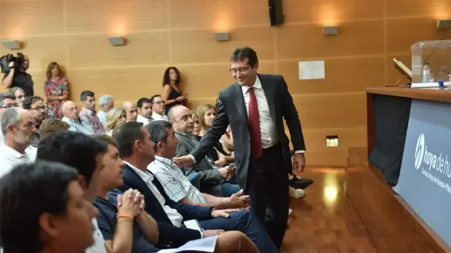 Jesús Alfaro es investido presidente de la Hoya de Huesca con el apoyo de PSOE, Cs y PAR