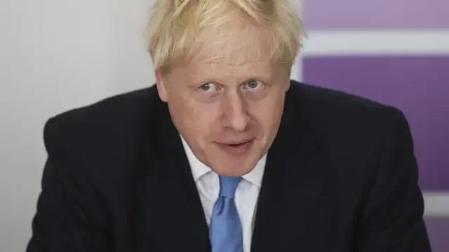 Johnson promete salir de la UE con o sin acuerdo y concluir el "brexit"