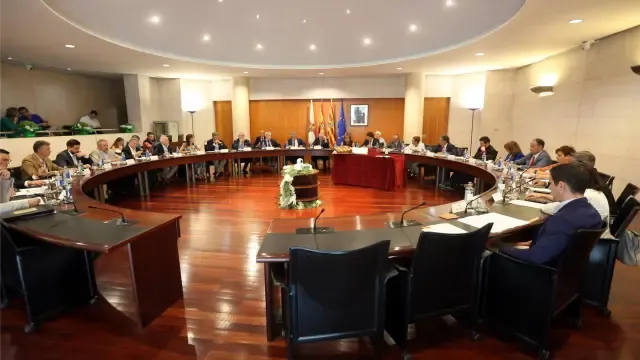 La Diputación de Huesca renueva su organización para el apoyo a los municipios y afrontar el reto demográfico
