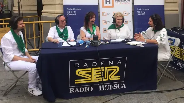 Radio Huesca y Huesca TV se tiñen de blanco y verde