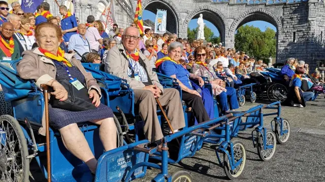 Un grupo de 260 personas participa en la XXIV peregrinación a Lourdes