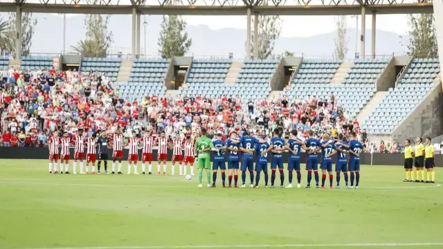 Un mal primer tiempo lastra al Huesca en Almería (1-0)