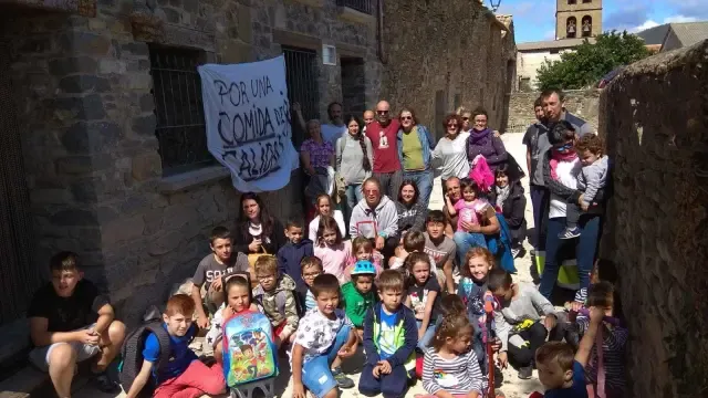 La Amypa del colegio de Santa Cilia de Jaca exige que se rescinda el contrato de comedor