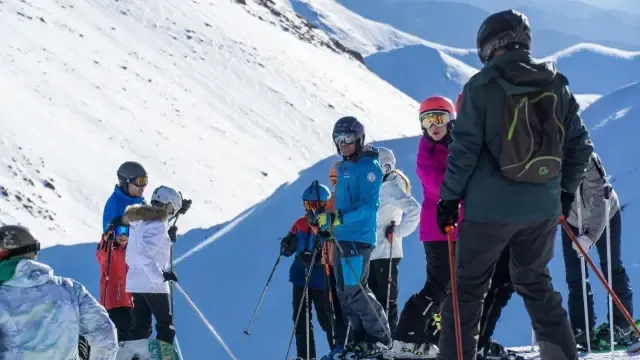 Aramón ofrece a los esquiadores más de 180 kilómetros de nieve fresca este fin de semana